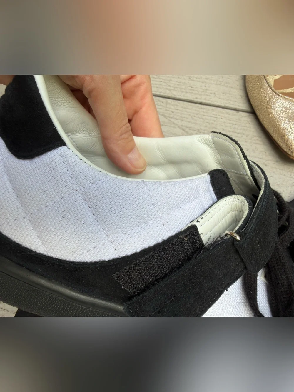 CHANEL comfortable casual